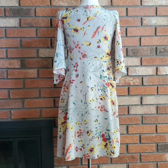 100% Silk Baraschi Floral Dress - Picture 3 of 11